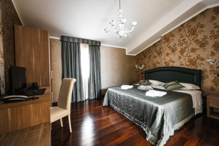 Hotel Mastrodattia Celano Quarto foto